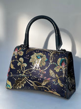 Load image into Gallery viewer, Princesse