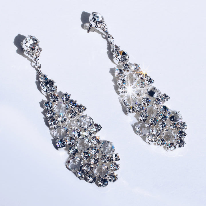 Alisa - Dangle Crystal Earring