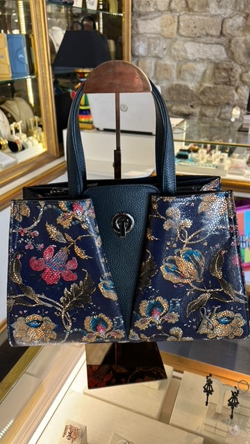leather hand bag