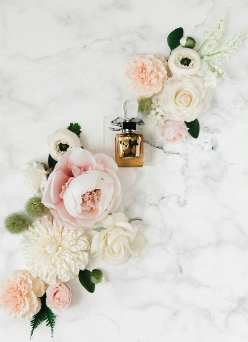 Discover the iconic fragrances of Oud, Vetiver and Amber