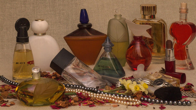 The Art of Choosing the Right Fragrance for Every Season
