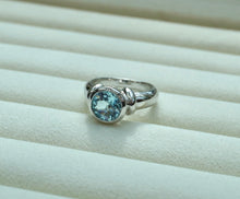 Load image into Gallery viewer, Elegant Silver Ring with Aqua Marine Stone
