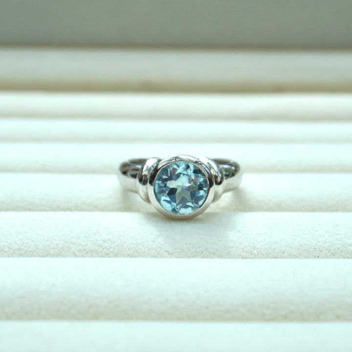 Silver Ring with Aqua Marine Stone