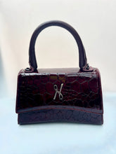 Load image into Gallery viewer, Princesse
