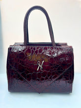 Load image into Gallery viewer, Beaux- Arts
