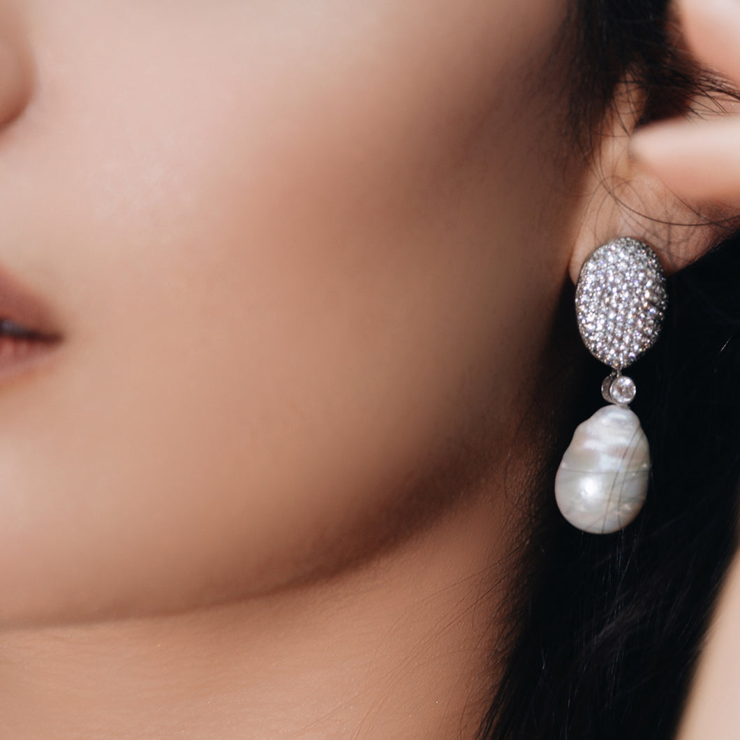 Penelope- Baroque Pearl Earrings