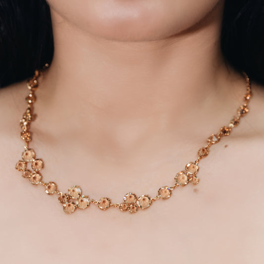 collier couleur miel avec cristaux taille ronde de haute qualité 